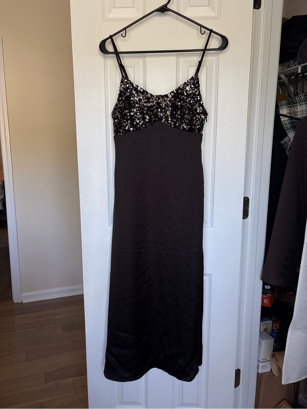 NWT House of Harlow 1960 Black Satin Sequin Bodice Midi Slip Dress Small